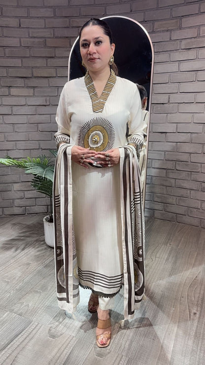 Pyaz ivory Cotton mul mul Designer Suit
