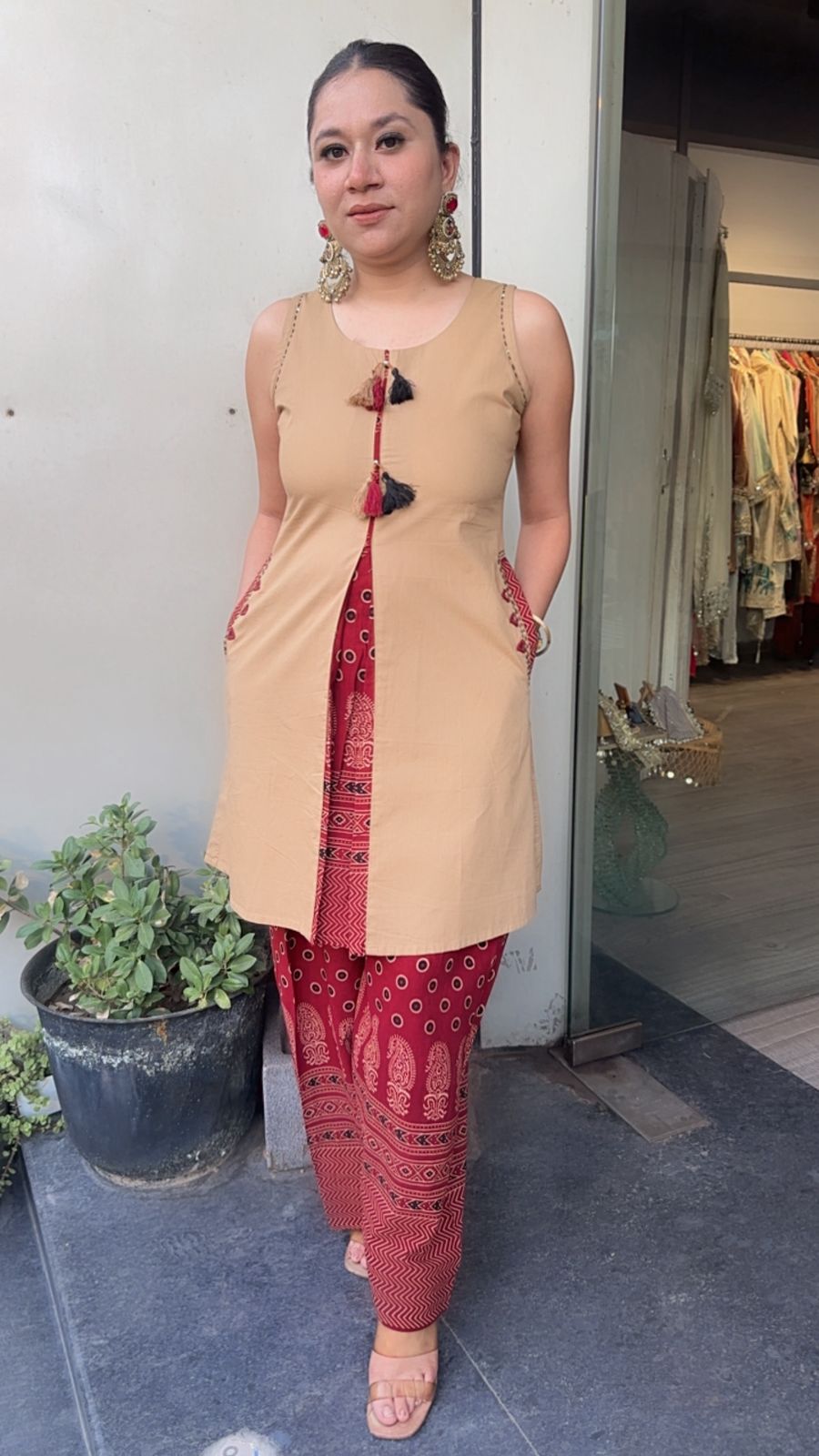 Pushkar Beige Farshi Tunic Set (Sleeve Fabric Attached)