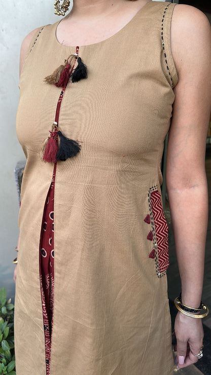 Pushkar Beige Farshi Tunic Set (Sleeve Fabric Attached)