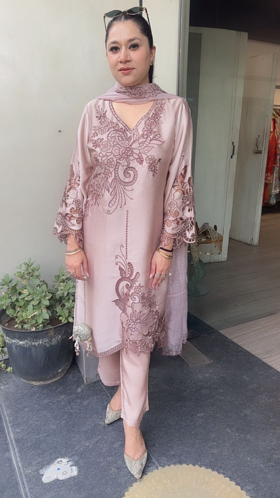 Desire Onion pink Cut work Designer Suit