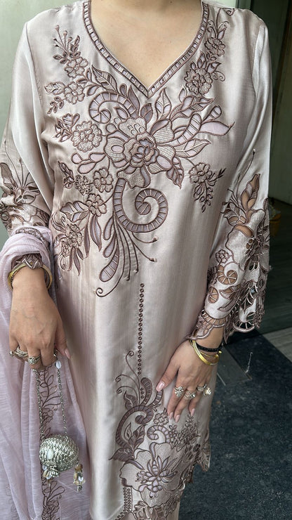 Desire Onion pink Cut work Designer Suit