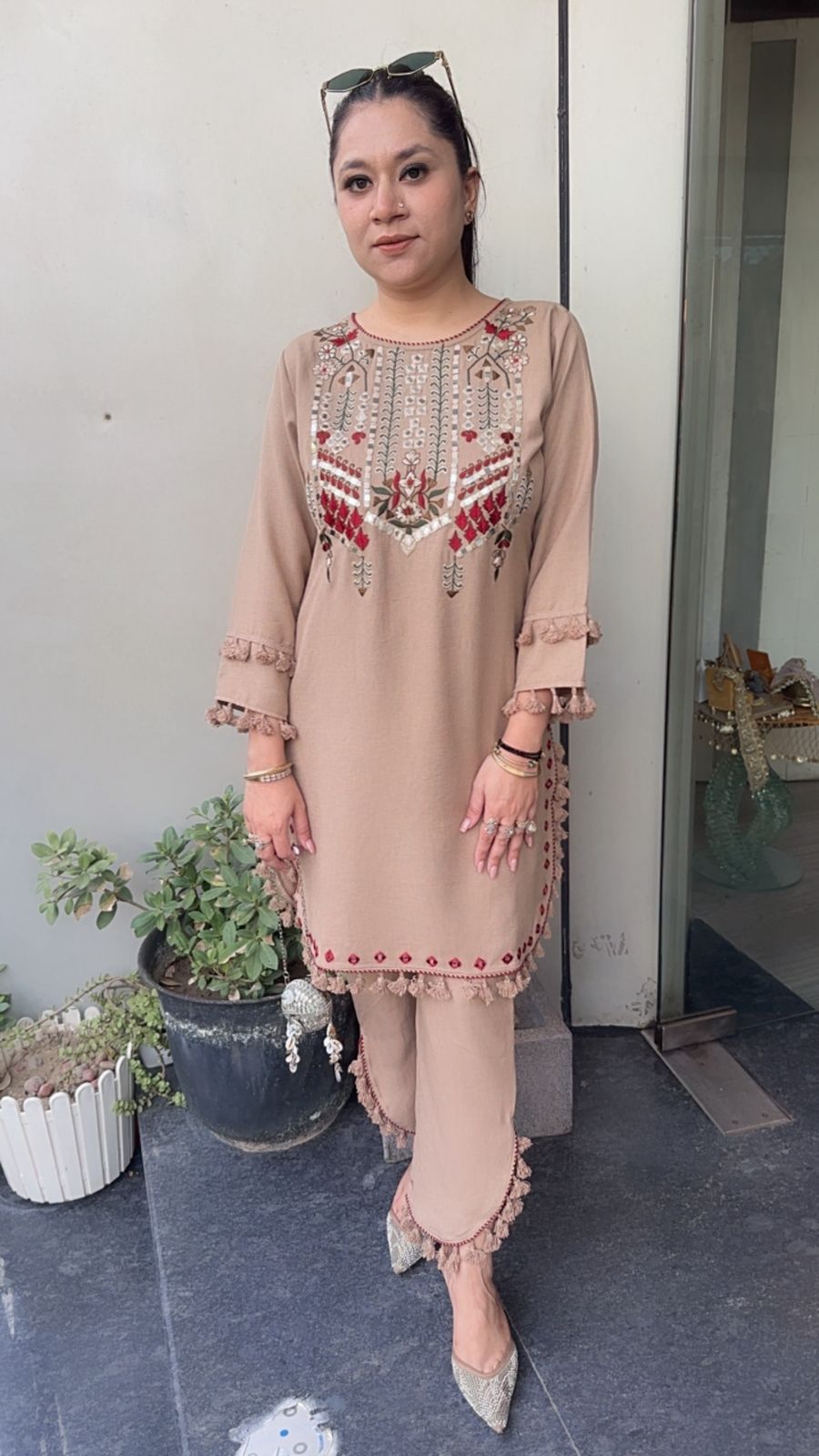 Wow Beige Tassel Designer Cordset