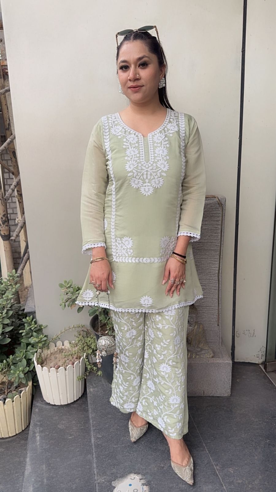 Koho pista Thread work Chikankari  Cordset