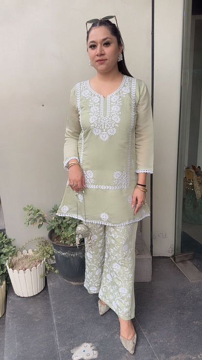 Koho pista Thread work Chikankari  Cordset