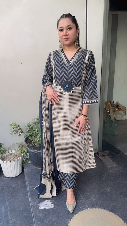 Bannhi Navy Blue Digital Cotton Designer Suit