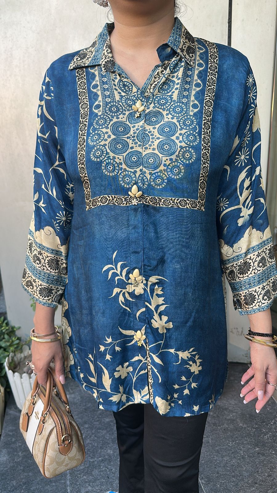 Leo Blue Digital print Shirt