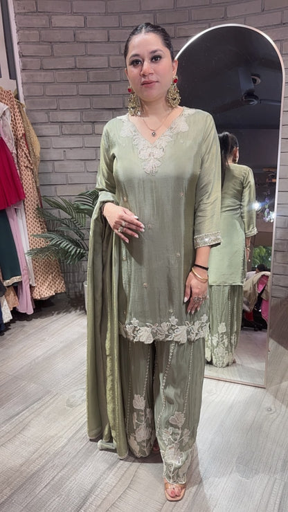 Keeram pista Designer Suit