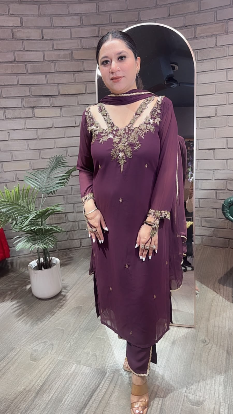 Noorani Wine Designer suit