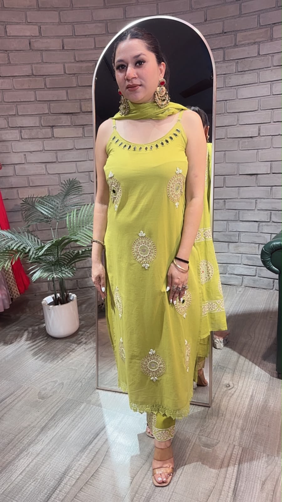Nimbu pani Stapy Cotton Designer Suit