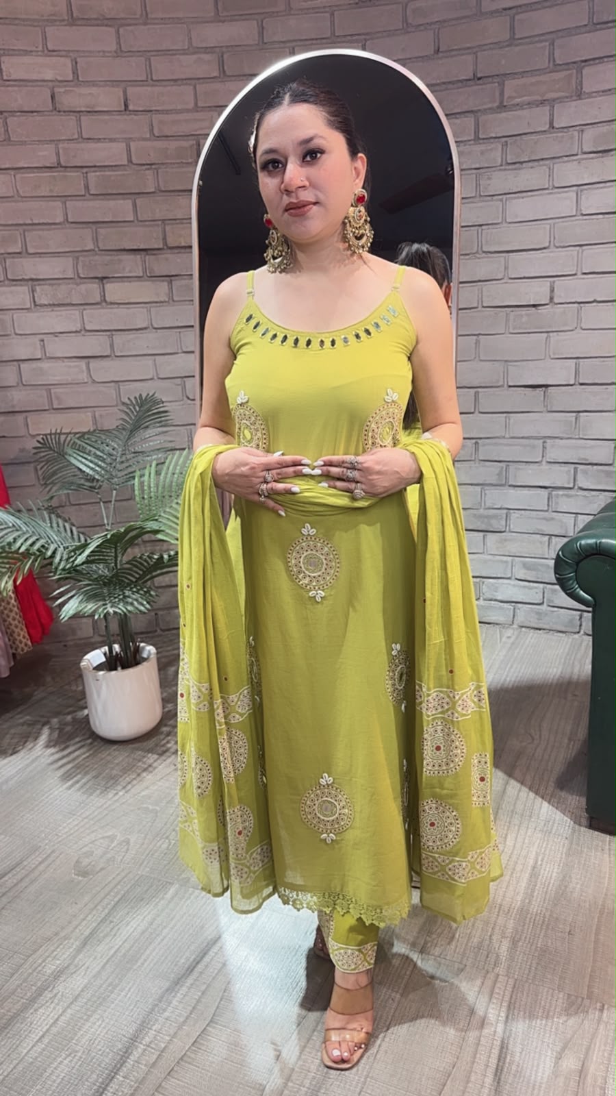 Nimbu pani Stapy Cotton Designer Suit