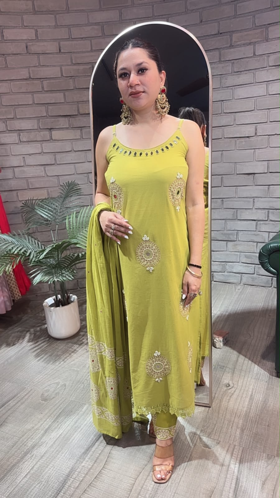 Nimbu pani Stapy Cotton Designer Suit
