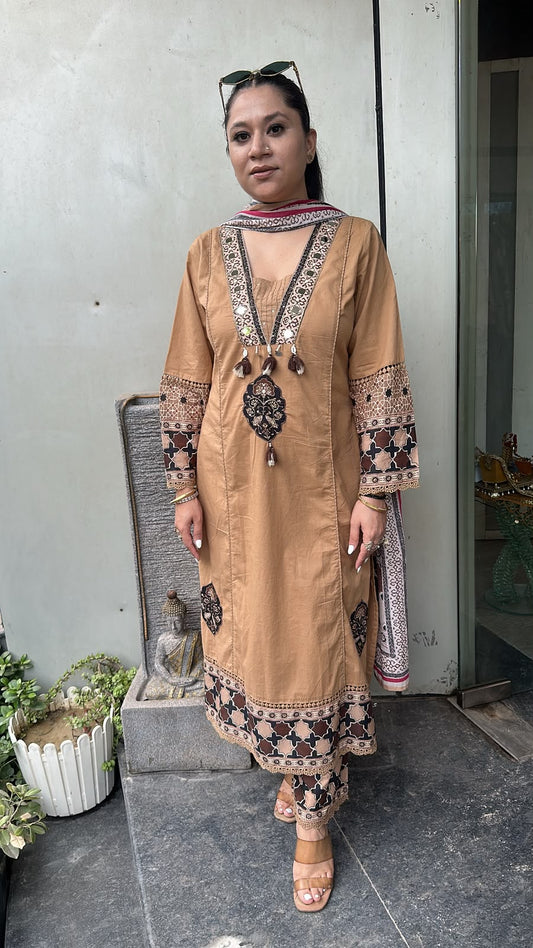 Kaazi Beige cotton Designer Suit