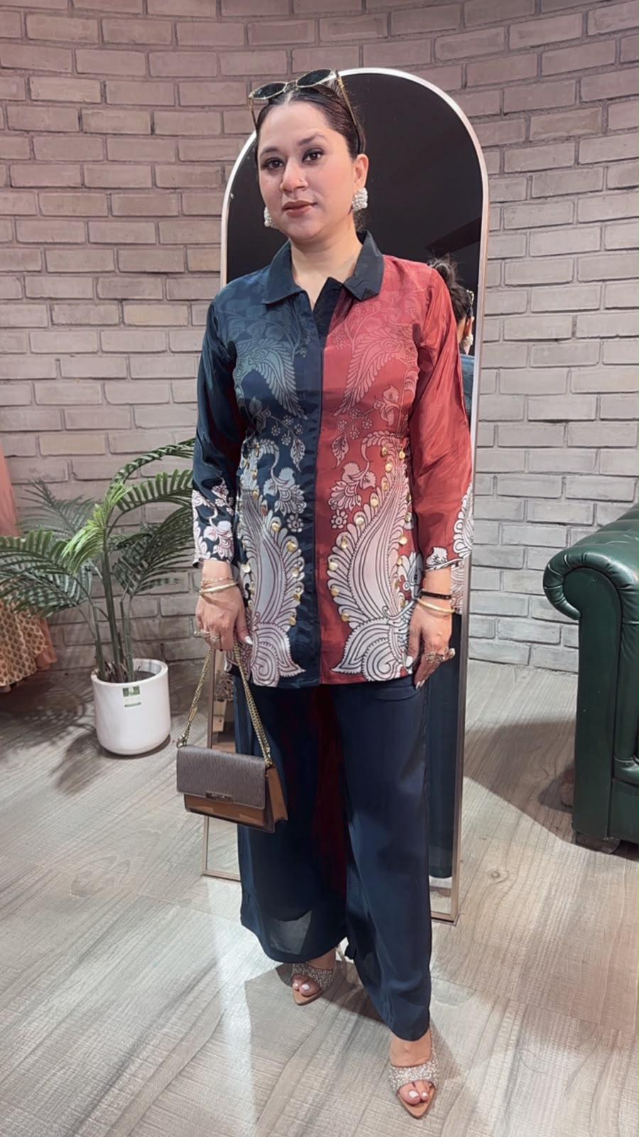 Lakmé 2 Shade Shirt Style Digital Cordset