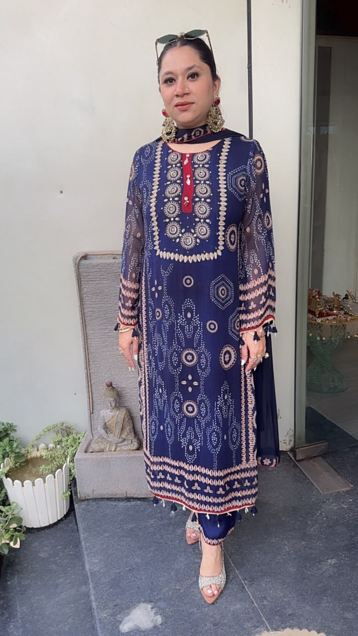 Noah Blue Digital Designer suit