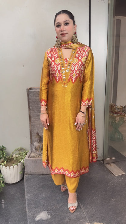 Teej Musturd Digital print Designer suit
