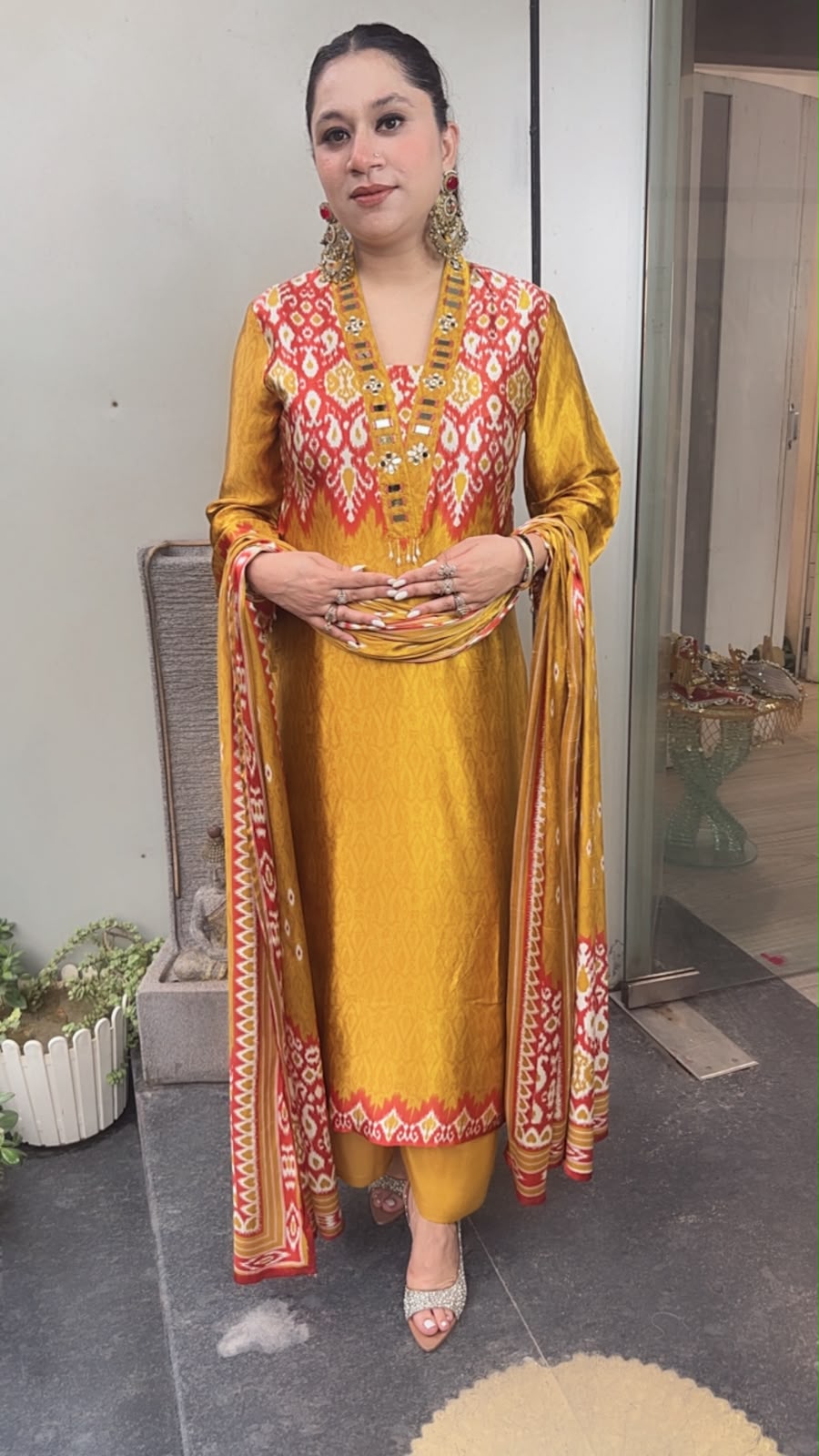 Teej Musturd Digital print Designer suit