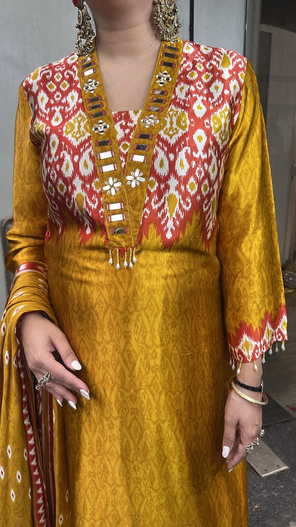 Teej Musturd Digital print Designer suit