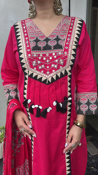 Bindi Foshia pink Tassel Designer Cotton Suit