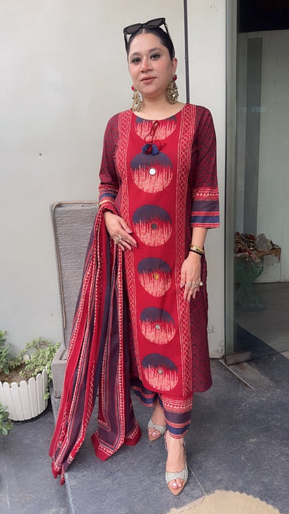 Liza Mahroon Digital Cotton Designer Suit