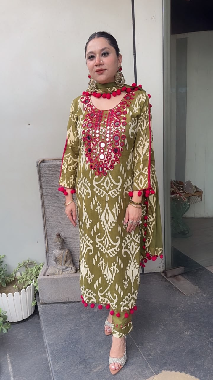Heena Mirror Digital Cotton Designer Suit