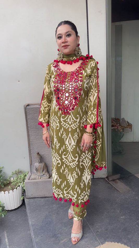 Heena Mirror Digital Cotton Designer Suit