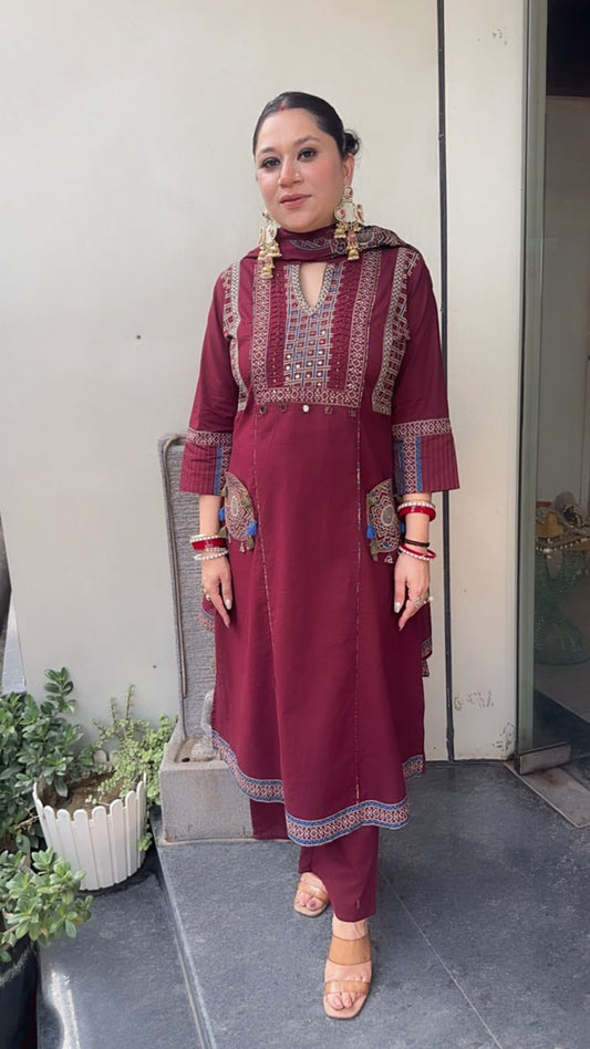 Tikka wine Digital Tassel Pocket Style Cotton suit