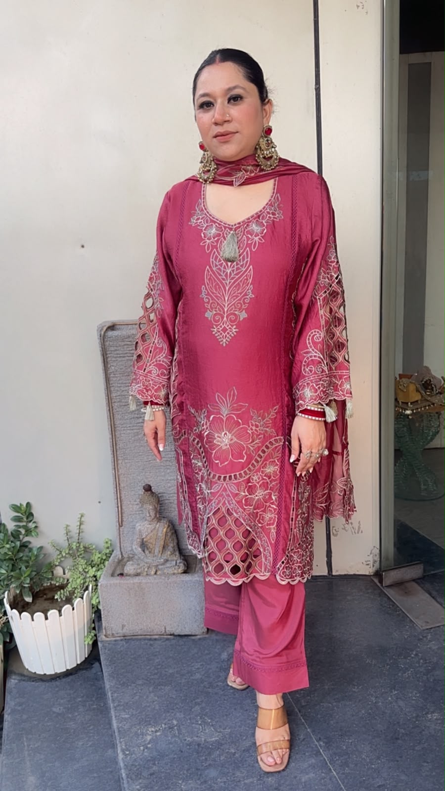 Arabic Onion pink Cutwork Designer Pakistani Suit