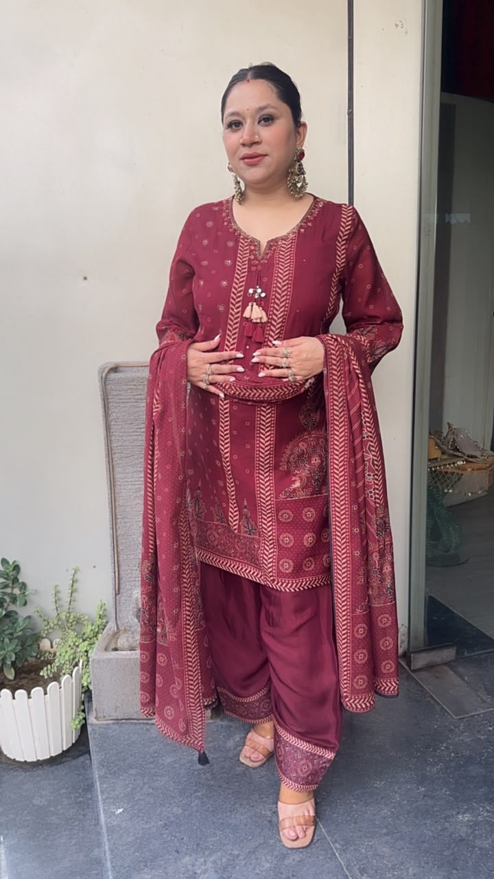 Roli Digital print Farshi Designer Suit