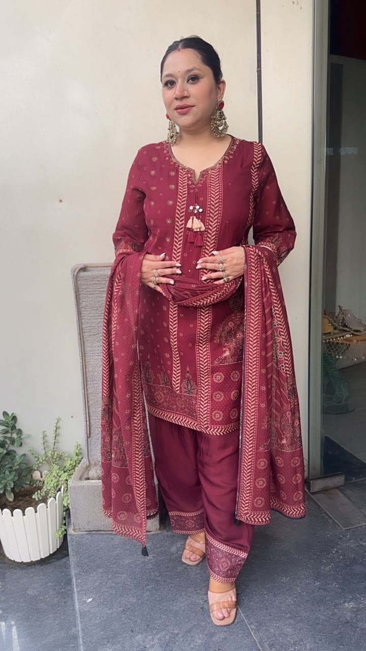 Roli Digital print Farshi Designer Suit