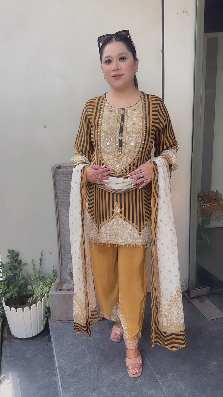 Sheeba Yellow Digital Plazoo Designer Suit