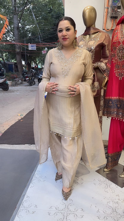 Niloofa Golden Farshi Salwar Designer Suit
