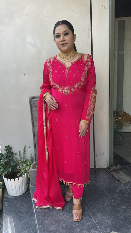 Chunari karwa pink Handwork Designer Suit